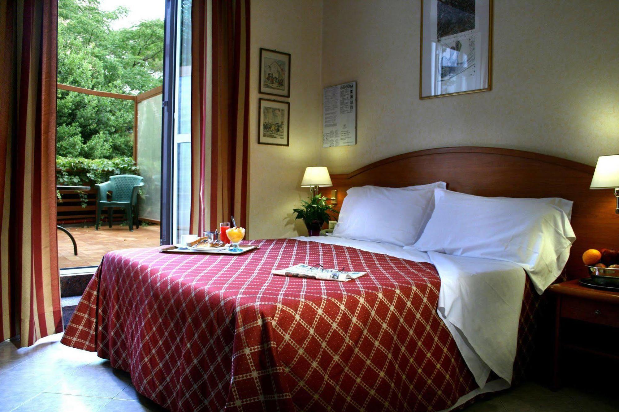Hotel Delle Muse Roma Habitación foto